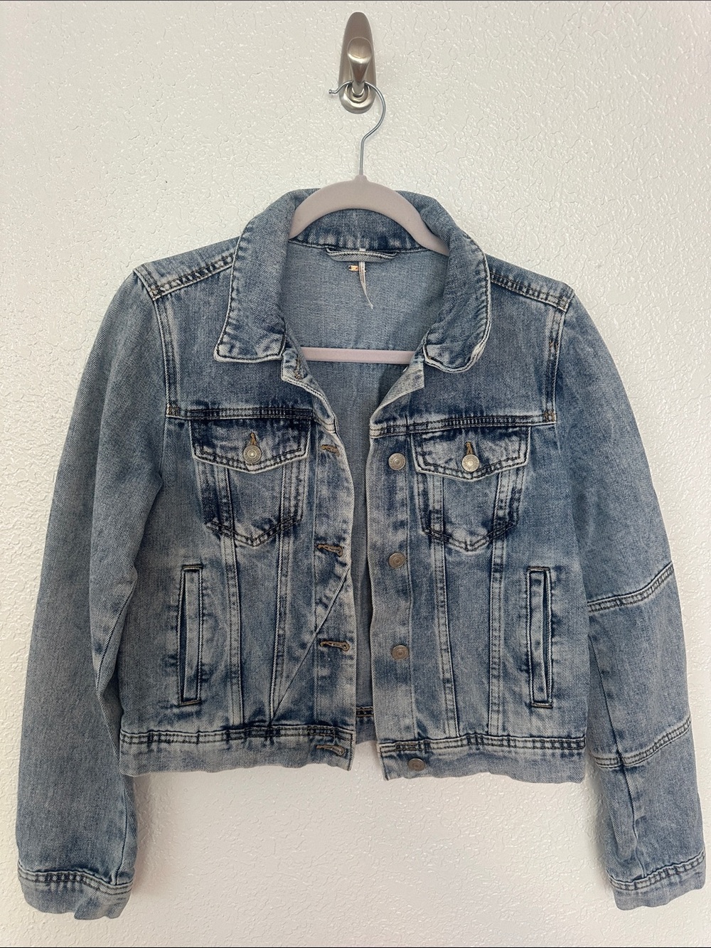 Free People Washed Light Blue Denim Jacket size Small